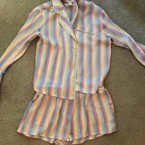Satin pajama set, multicolored